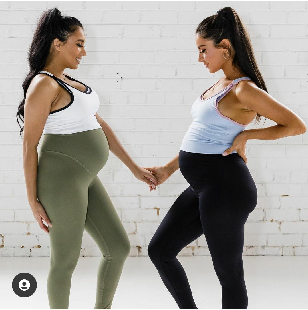 How much bigger to buy tights when pregnant?