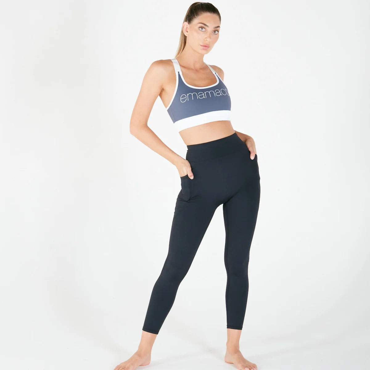 Woman in athletic clothing with 7/8 Vibe Leggings - perfect maternity fit for heights 165cm